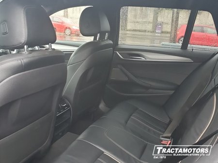 2018 BMW 5-Series - photo 6