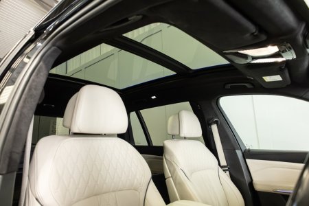 2022 BMW X7 - photo 11
