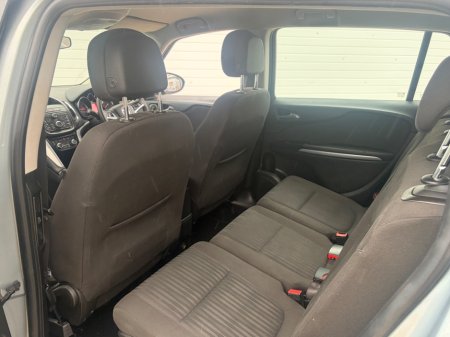 2014 Vauxhall Zafira - photo 16