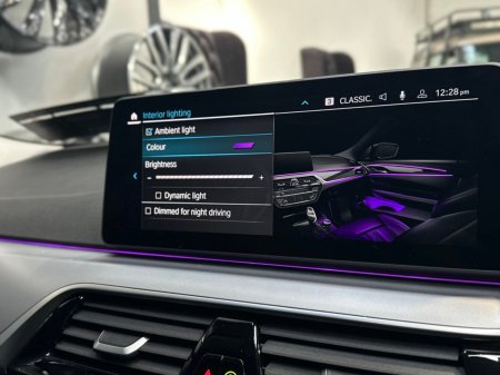 2022 BMW 5-Series - photo 26
