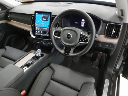 2025 Volvo XC90 - photo 11