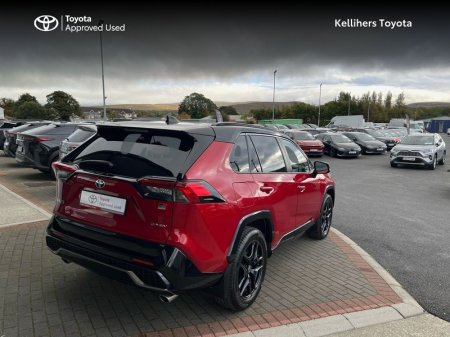 2025 Toyota RAV4 - photo 2