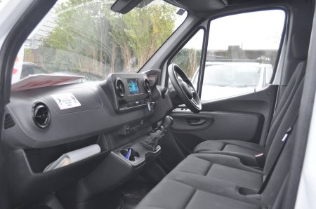 2022 Mercedes-Benz Sprinter - photo 3