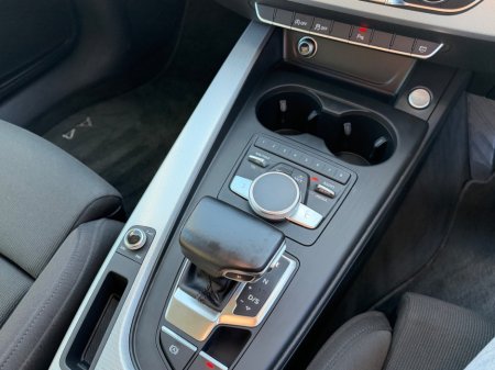 2017 Audi A4 - photo 23