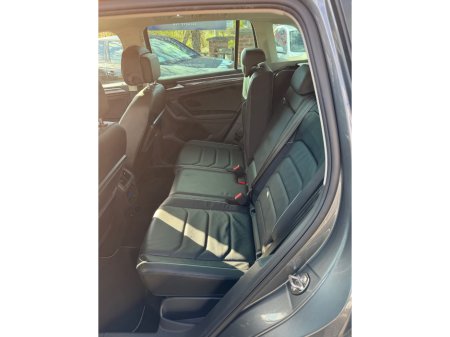 2020 Volkswagen Tiguan - photo 13