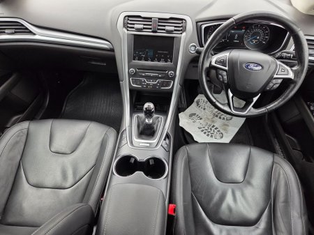 2018 Ford Mondeo - photo 12