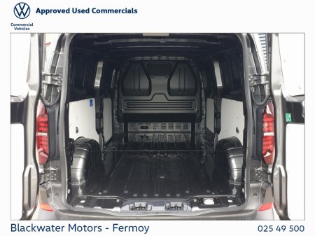 2026 Volkswagen Transporter - photo 7