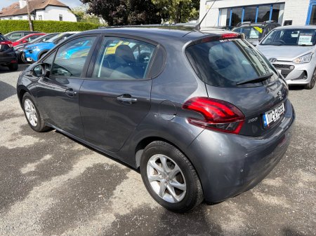2017 Peugeot 208 - photo 5