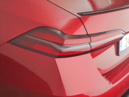 2024 BMW 5-Series - photo 20