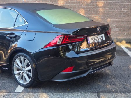 2015 Lexus IS - photo 8