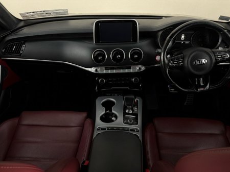 2019 Kia Stinger - photo 18