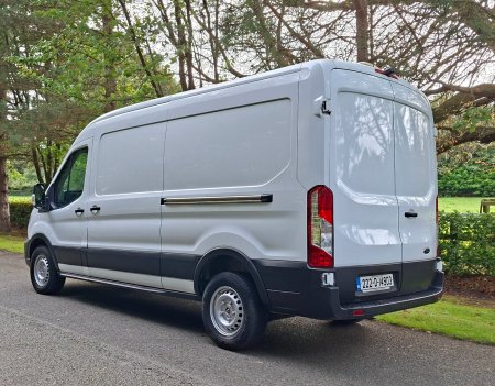 2022 Ford Transit - photo 2