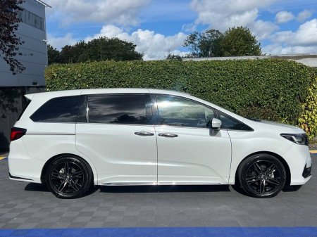 2021 Honda Odyssey - photo 2