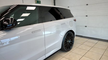 2025 Land Rover Range Rover Sport - photo 9