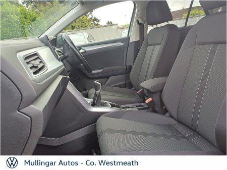 2025 Volkswagen T-Roc - photo 4