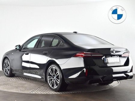 2025 BMW 5-Series - photo 2