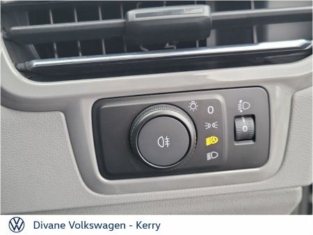 2026 Volkswagen Caravelle - photo 16