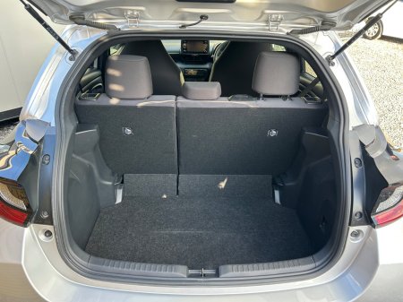 2021 Toyota Yaris - photo 17
