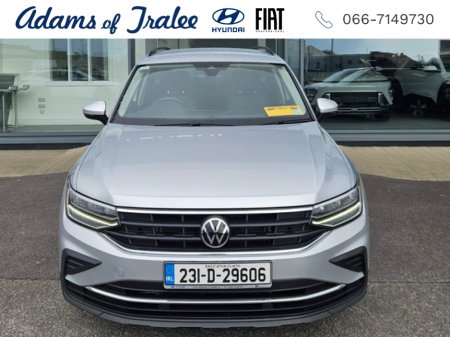 2023 Volkswagen Tiguan - photo 3