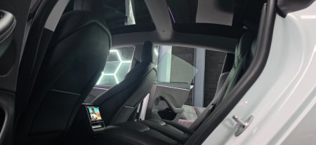 2025 Tesla Model 3 - photo 19