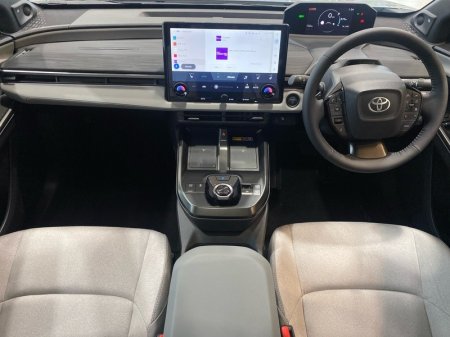 2026 Toyota C-HR - photo 8
