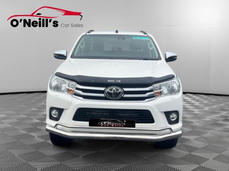 2020 Toyota Hilux - photo 2