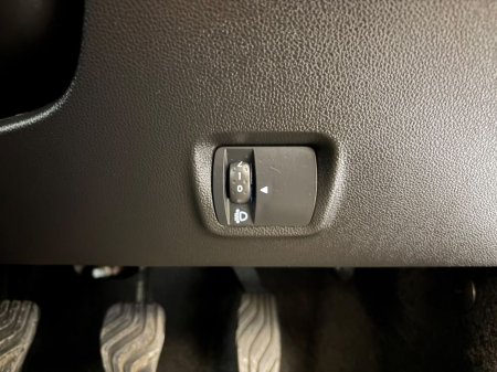 2023 Dacia Jogger - photo 32