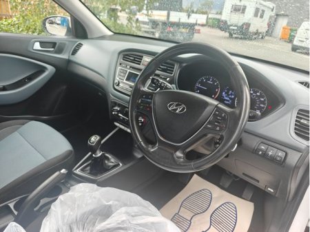 2017 Hyundai i20 - photo 7