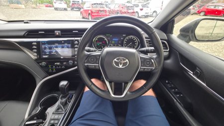 2019 Toyota Camry - photo 23