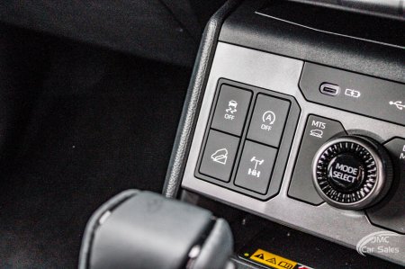 2026 Toyota Hilux - photo 30