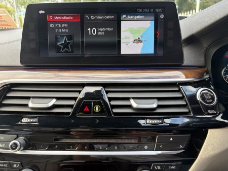 2017 BMW 5-Series - photo 26
