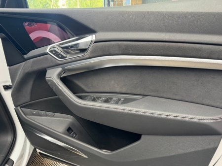 2023 Audi e-tron - photo 19