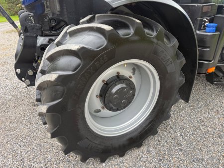 2020 New Holland T7.210 - photo 9