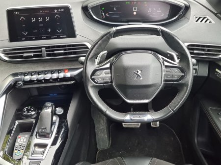 2018 Peugeot 5008 - photo 20