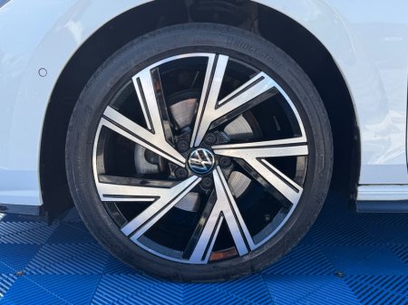2023 Volkswagen Golf - photo 12