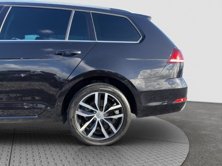 2019 Volkswagen Golf - photo 22