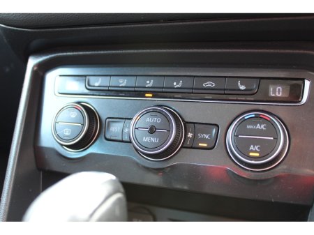2018 Volkswagen Tiguan - photo 19