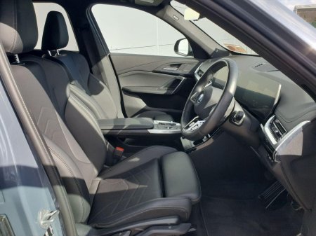2025 BMW iX1 - photo 12