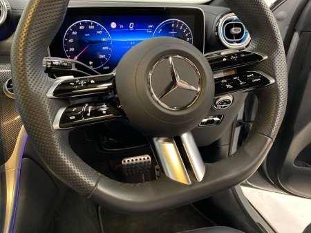 2026 Mercedes-Benz GLC - photo 18