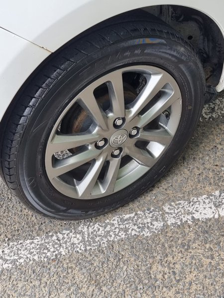 2015 Toyota Yaris - photo 13