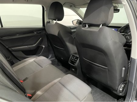 2022 Skoda Octavia - photo 13