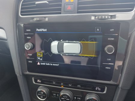 2019 Volkswagen Golf - photo 23