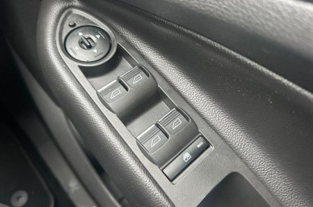 2017 Ford Kuga - photo 16