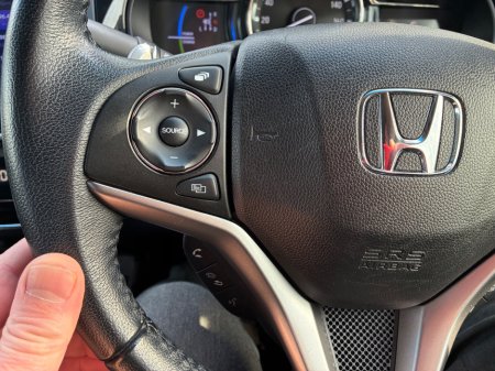 2018 Honda Grace - photo 18