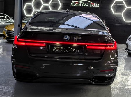 2022 BMW 7-Series - photo 12