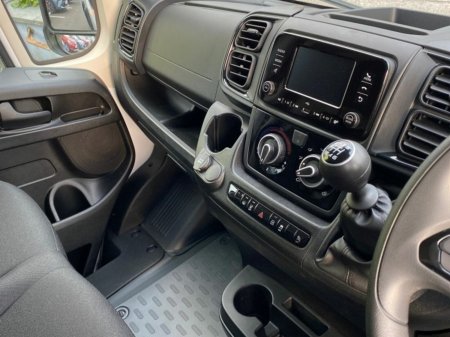 2026 Opel Movano - photo 9