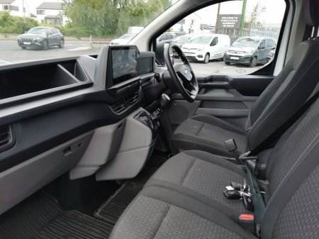 2024 Ford Transit Custom - photo 15