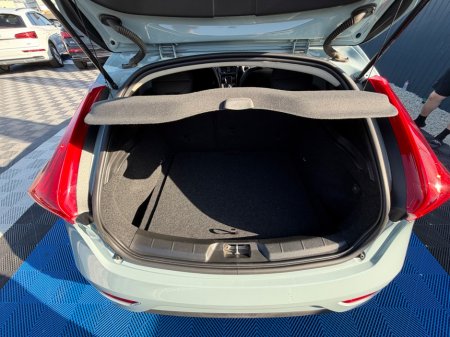 2019 Volvo V40 - photo 34