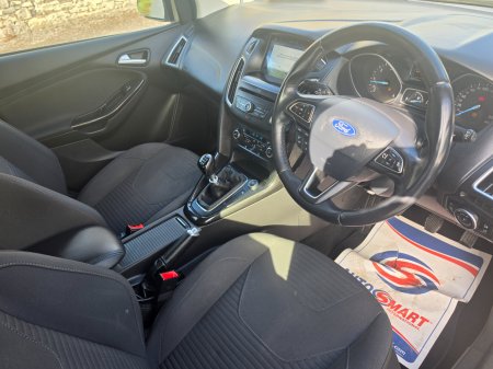 2019 Ford Focus - photo 13