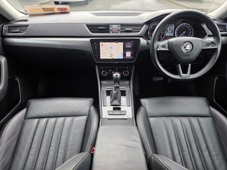 2020 Skoda Superb - photo 23